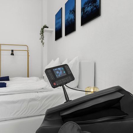 62Qm2, Massageseat, Billard-Table, King-Sized Bed Apartment เบอร์ลิน ภายนอก รูปภาพ