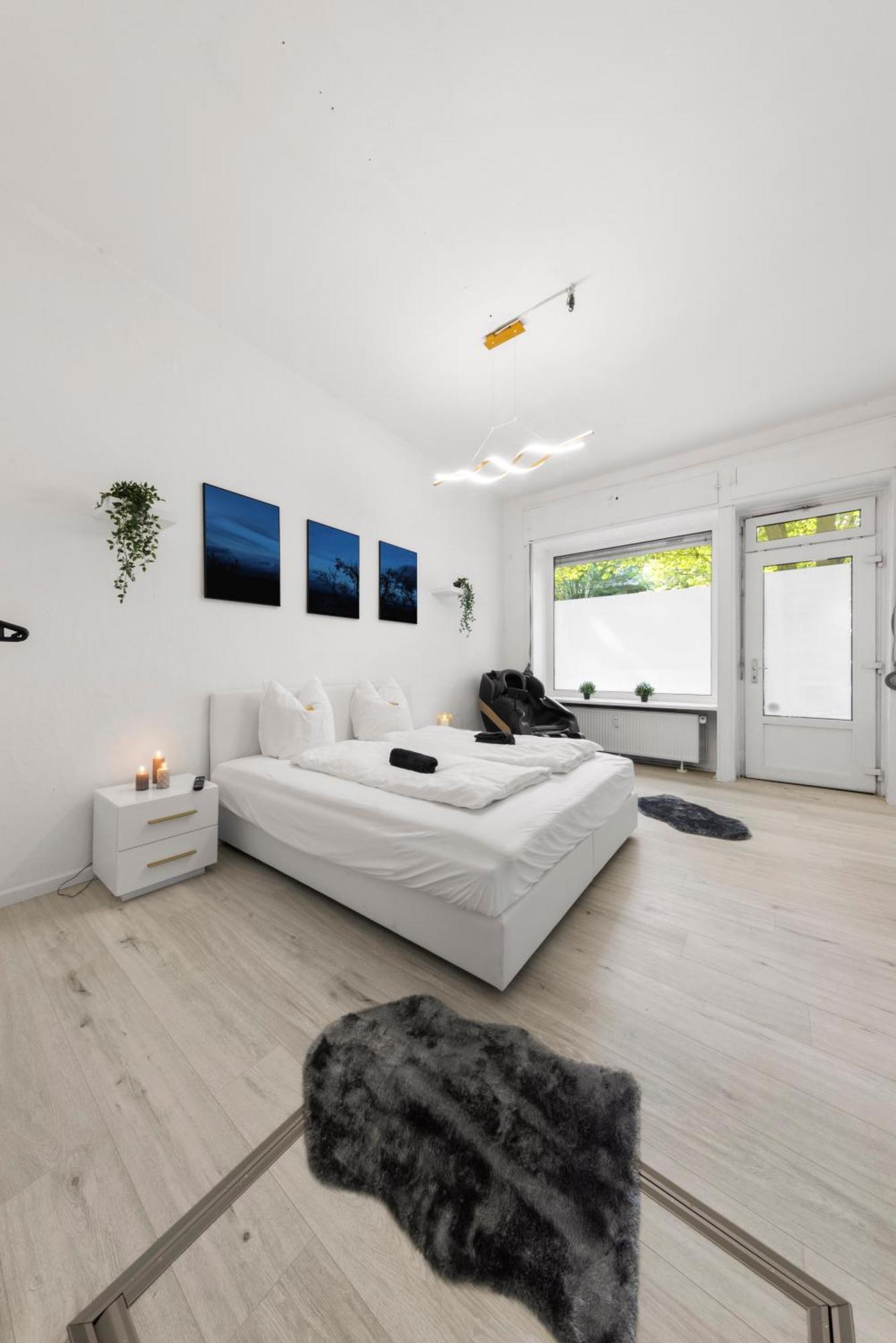 62Qm2, Massageseat, Billard-Table, King-Sized Bed Apartment เบอร์ลิน ภายนอก รูปภาพ